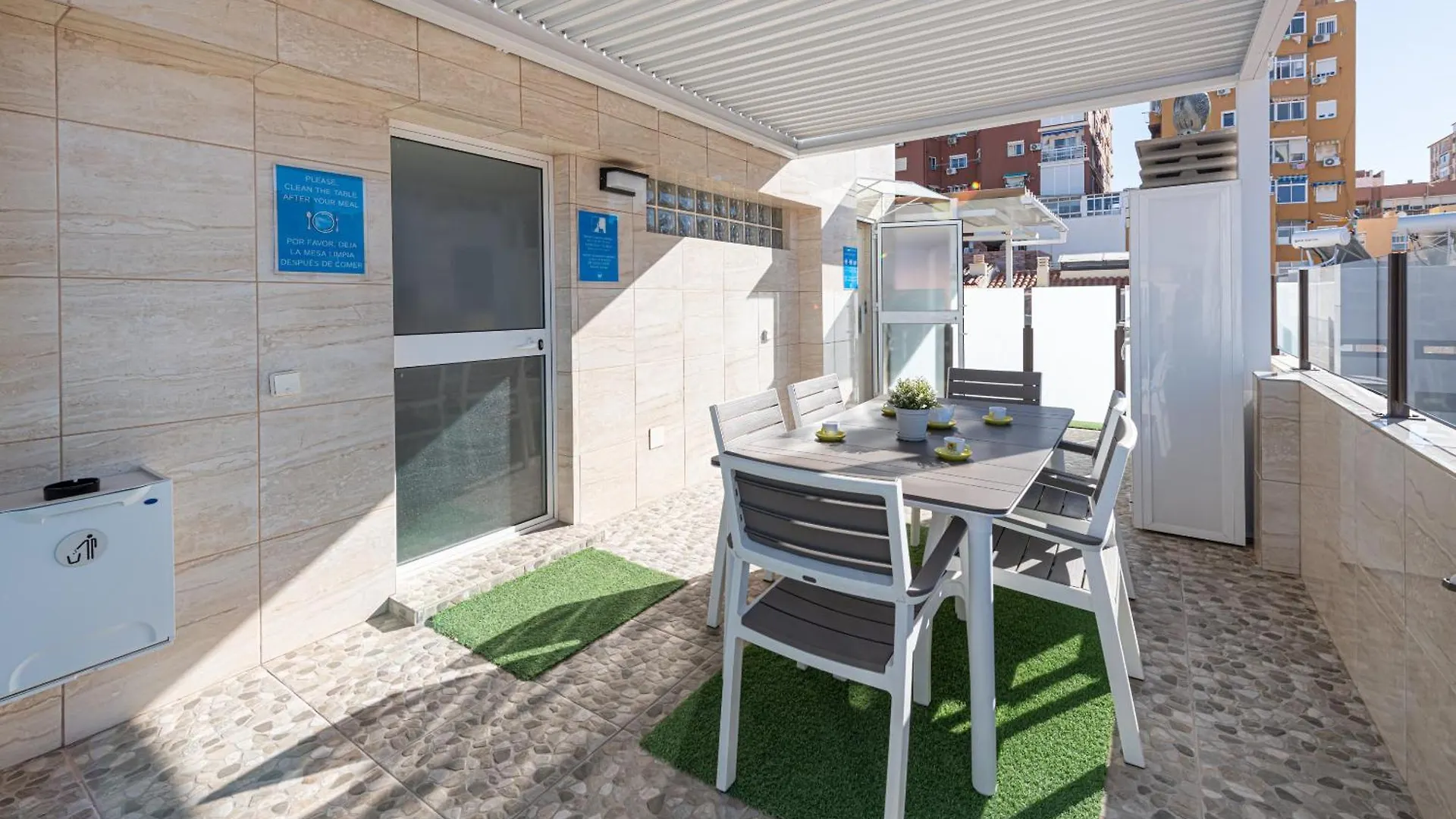 Hotel apartamentowy Luxury Home Poseidon Malaga