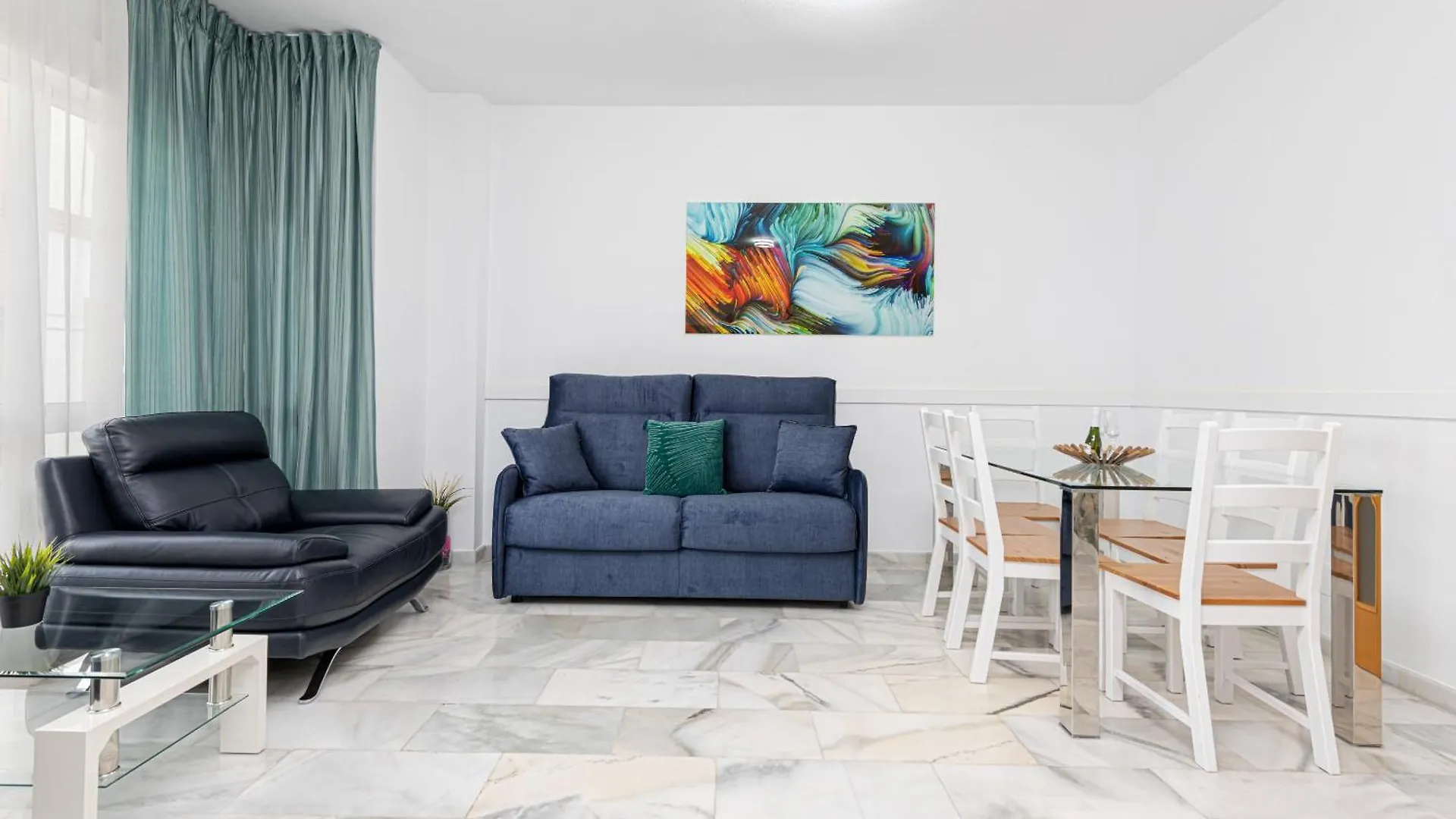 Luxury Home Poseidon Malaga Hotel apartamentowy